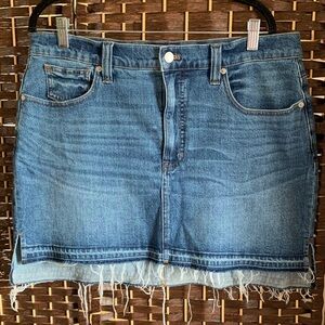 Madewell Frayed Hem Blue Denim Mini Skirt Size 32